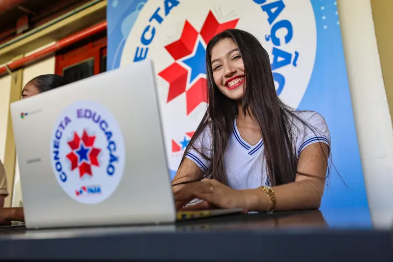 Amanda vitória 16 escola São Francisco <div class='credito_fotos'>Foto: Marco Santos / Ag. Pará &nbsp;&nbsp;|&nbsp;&nbsp; <a href='/midias/2025/originais/20250224164527-GF00023080-F00380331.jpg' download><i class='fa-solid fa-download'></i> Download</a></div>