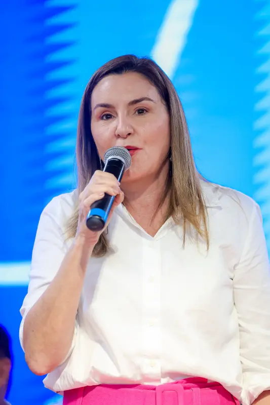  <div class='credito_fotos'>Foto: Marco Santos / Ag. Pará &nbsp;&nbsp;|&nbsp;&nbsp; <a href='/midias/2025/originais/20250224195916-GF00023082-F00380395.jpg' download><i class='fa-solid fa-download'></i> Download</a></div>