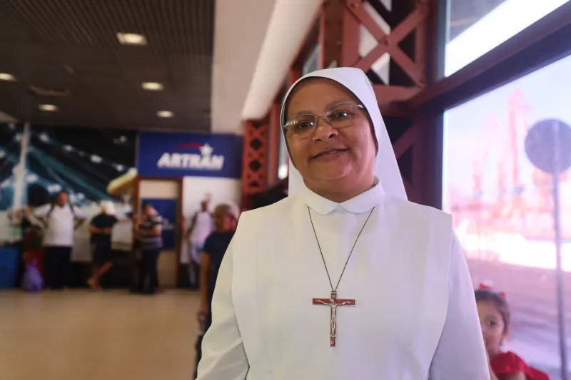 - Irmã Maria Delaide <div class='credito_fotos'>Foto: Bruno Cruz / Ag. Pará &nbsp;&nbsp;|&nbsp;&nbsp; <a href='/midias/2025/originais/20250228091835-GF00023124-F00381930.jpg' download><i class='fa-solid fa-download'></i> Download</a></div>