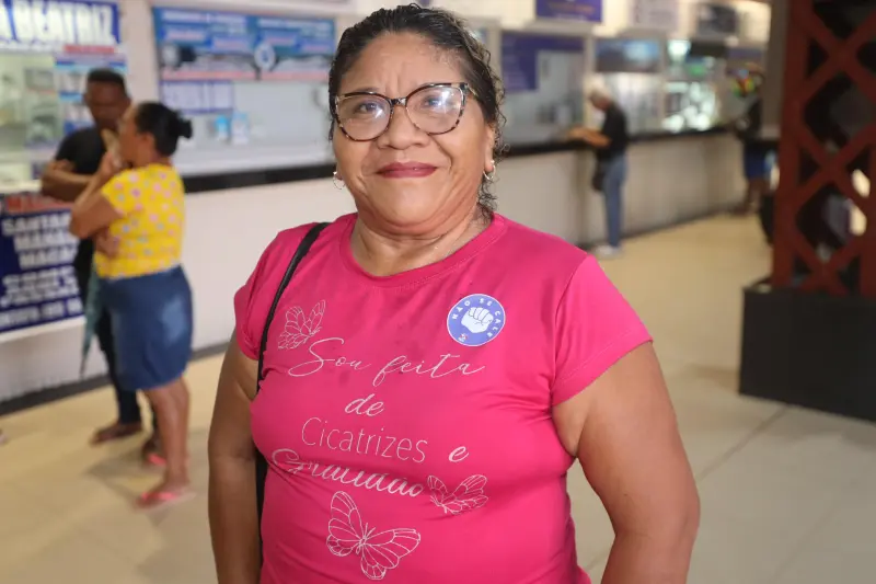 Telma dos Santos Tavares - atendente