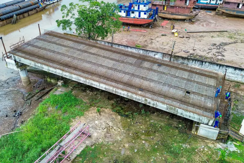  <div class='credito_fotos'>Foto: Ascom / Seinfra &nbsp;&nbsp;|&nbsp;&nbsp; <a href='/midias/2025/originais/20250314180214-GF00023216-F00384891.jpg' download><i class='fa-solid fa-download'></i> Download</a></div>