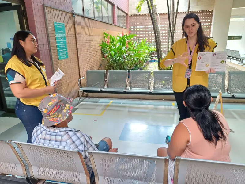 Pacientes e acompanhantes também foram orientados