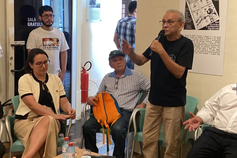 Januário Guedes dando seu depoimento sobre o período da Ditadura Militar