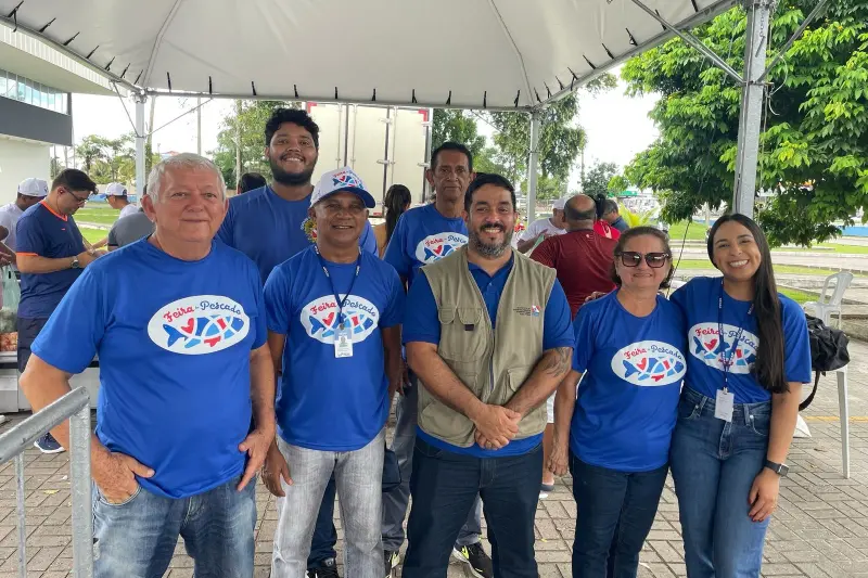 Equipe da Sedap lotada no ponto que funcionou na Seduc avaliou positivamente a feira