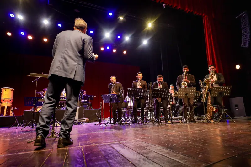  <div class='credito_fotos'>Foto: Pedro Guerreiro / Ag. Pará &nbsp;&nbsp;|&nbsp;&nbsp; <a href='/midias/2025/originais/20250430211740-GF00023593-F00398330.jpg' download><i class='fa-solid fa-download'></i> Download</a></div>