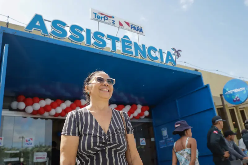 Heloísa Batista

População celebra três anos de funcionamento da UsiPaz Bengui com programação especial <div class='credito_fotos'>Foto: Pedro Guerreiro / Ag. Pará &nbsp;&nbsp;|&nbsp;&nbsp; <a href='/midias/2025/originais/20250503112708-GF00023602-F00398573.jpg' download><i class='fa-solid fa-download'></i> Download</a></div>