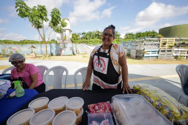 Lilian Ribeiro 

População celebra três anos de funcionamento da UsiPaz Bengui com programação especial <div class='credito_fotos'>Foto: Pedro Guerreiro / Ag. Pará &nbsp;&nbsp;|&nbsp;&nbsp; <a href='/midias/2025/originais/20250503112753-GF00023602-F00398597.jpg' download><i class='fa-solid fa-download'></i> Download</a></div>