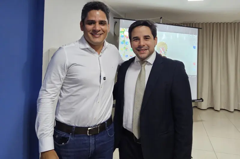 Presidente da Jucepa Filipe Meireles  e professor da Unama, Victor Névoa 