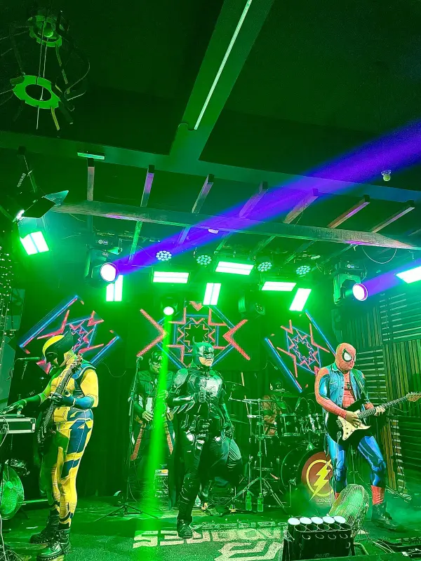 Vingadores do Brega prometem um show animado neste sábado (16)