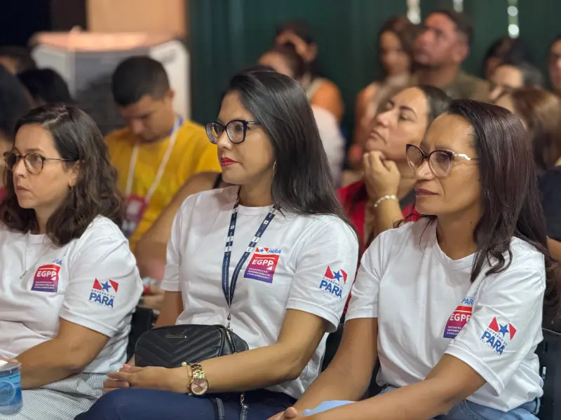 Da esquerda para direita: Marina Rabelo, Valdeise Rocha e Marinilde Barbosa 