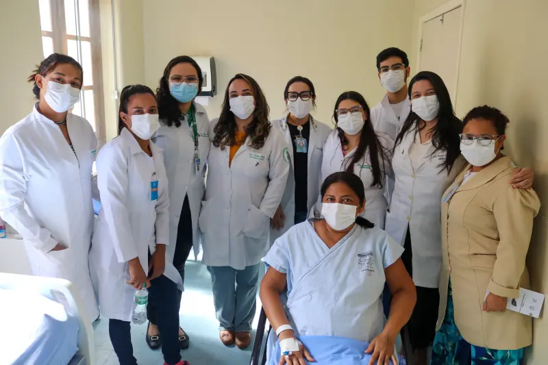 Parte da equipe multiprofissional envolvida no transplante