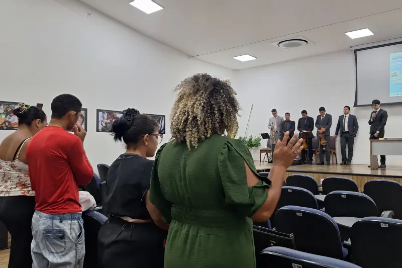 Atividade da Capelania promove conexão espiritual e escuta sensível entre os participantes.
