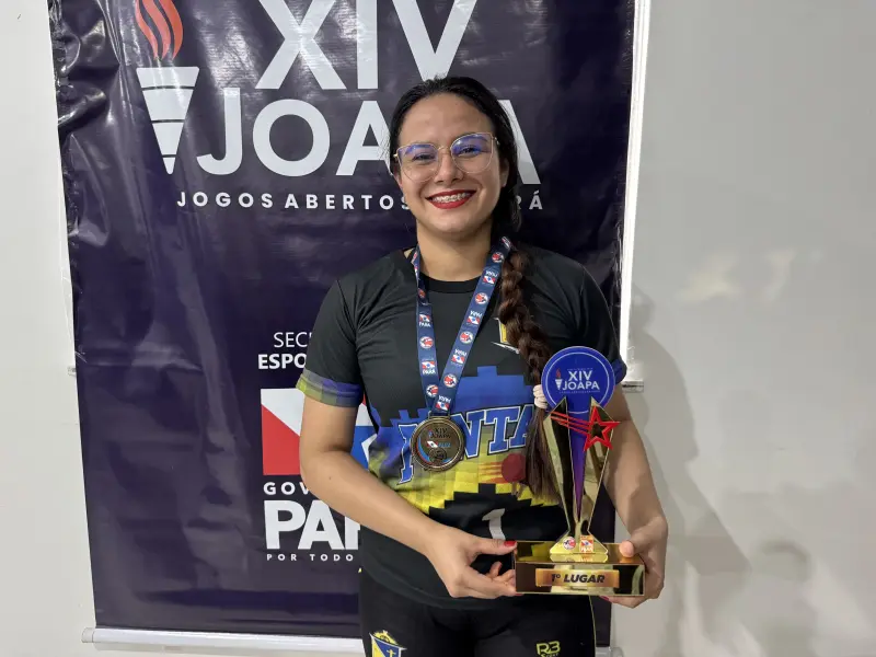 A atleta do município de Ponta de Pedras, Agnes Tavares, conquista ouro, na modalidade de tênis de mesa. 