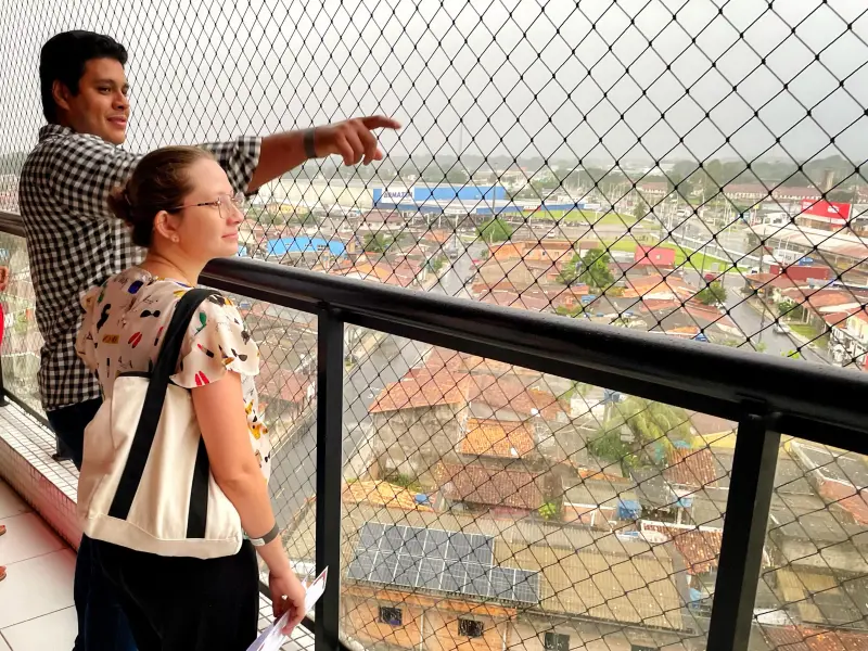 Paula Batista e Willian Araújo participaram de uma visita guiada para conhecer as instalações do hospital e aprovaram a estrutura