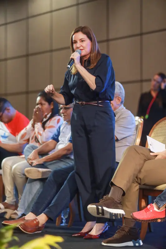  <div class='credito_fotos'>Foto: Bruno Cecim / Ag.Pará &nbsp;&nbsp;|&nbsp;&nbsp; <a href='/midias/2025/originais/20250613185049-GF00023951-F00413472.jpg' download><i class='fa-solid fa-download'></i> Download</a></div>