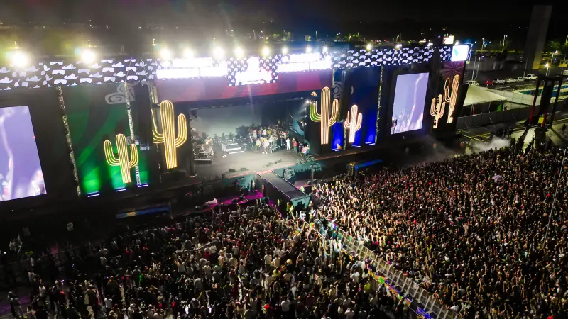 default <div class='credito_fotos'>Foto: Raphael Luz / Ag. Pará &nbsp;&nbsp;|&nbsp;&nbsp; <a href='/midias/2025/originais/20250614014706-GF00023959-F00413718.jpg' download><i class='fa-solid fa-download'></i> Download</a></div>