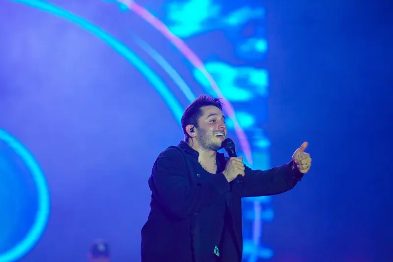 - Jonas esticado
- ⁠Quadrilha - Roceira Arrastapé
 <div class='credito_fotos'>Foto: Wellyngton Coelho / Ag.Pará &nbsp;&nbsp;|&nbsp;&nbsp; <a href='/midias/2025/originais/20250614234449-GF00023968-F00414348.jpg' download><i class='fa-solid fa-download'></i> Download</a></div>