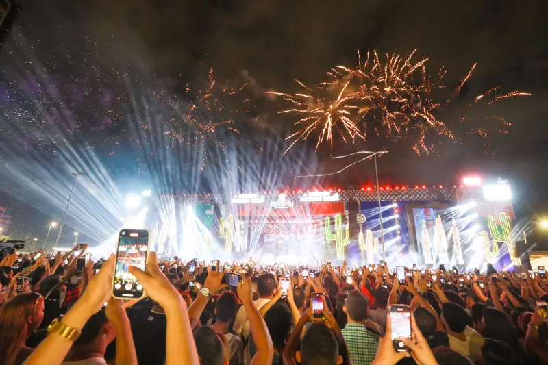  <div class='credito_fotos'>Foto: Alex Ribeiro / Ag. Pará &nbsp;&nbsp;|&nbsp;&nbsp; <a href='/midias/2025/originais/20250615223800-GF00023979-F00415069.jpg' download><i class='fa-solid fa-download'></i> Download</a></div>