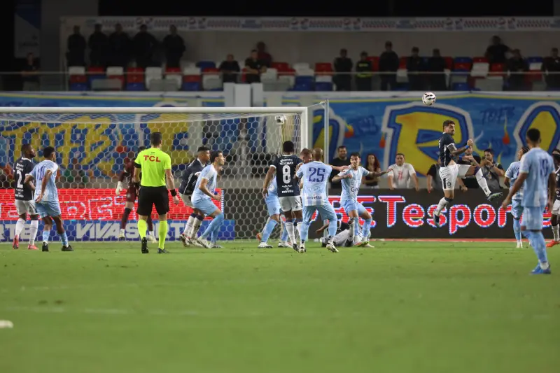  <div class='credito_fotos'>Foto: Rodrigo Pinheiro / Ag.Pará &nbsp;&nbsp;|&nbsp;&nbsp; <a href='/midias/2025/originais/20250621220403-GF00024021-F00416411.jpg' download><i class='fa-solid fa-download'></i> Download</a></div>