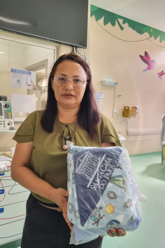 Alessandra Felipe mostra o enxoval