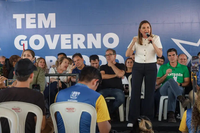 -Falas de autoridades
-Entrega de rádio comunicador pra agentes de transito
-Sua casa
-CNH pai degua <div class='credito_fotos'>Foto: Pedro Guerreiro / Ag. Pará &nbsp;&nbsp;|&nbsp;&nbsp; <a href='/midias/2025/originais/20250627144003-GF00024065-F00417966.jpg' download><i class='fa-solid fa-download'></i> Download</a></div>