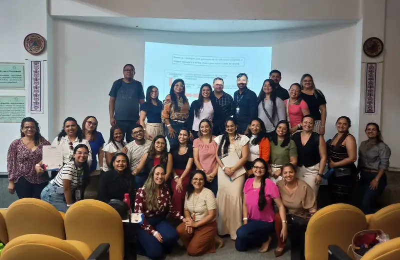 MInistrantes e participantes da Capacitação em Triagem Neonatal