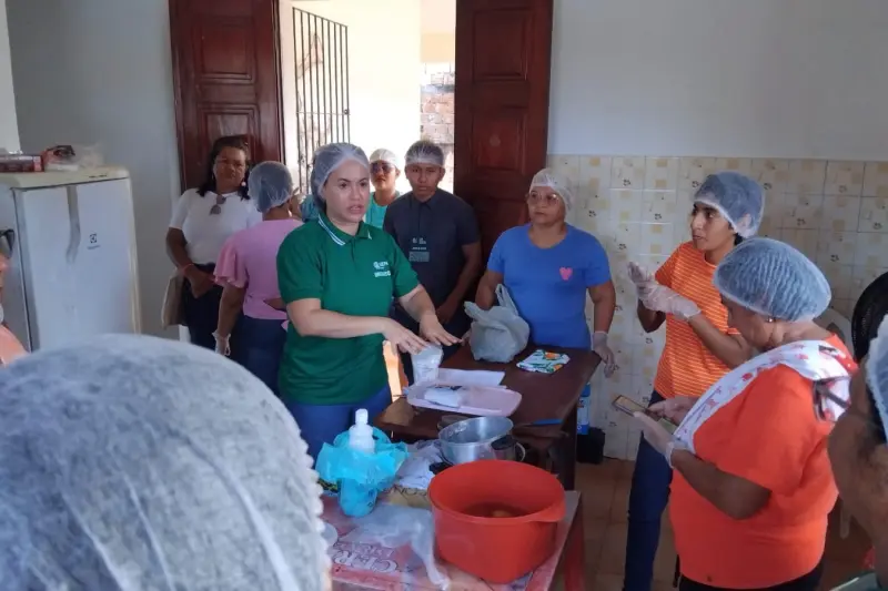 Curso de Processamento de Frutas capacita moradores de Colares