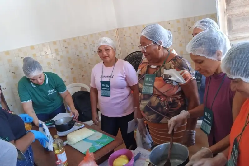 Curso de Processamento de Frutas capacita moradores de Colares