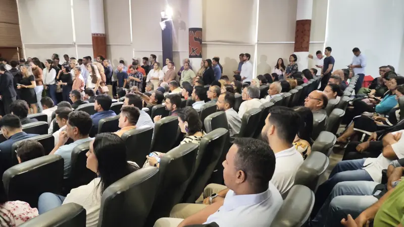 Assinatura do contrato para sinalização turística de Belém