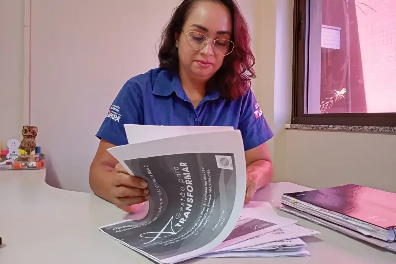 Roberta Silva acompanha os procedimentos aplicados no hospital 