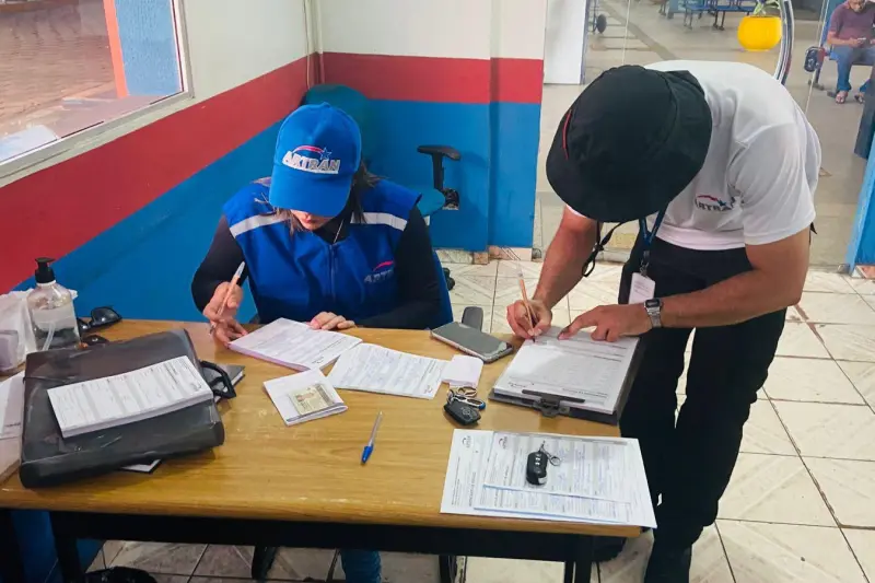 Autos de apreensão sendo lavrados no Terminal Rodoviário de Castanhal