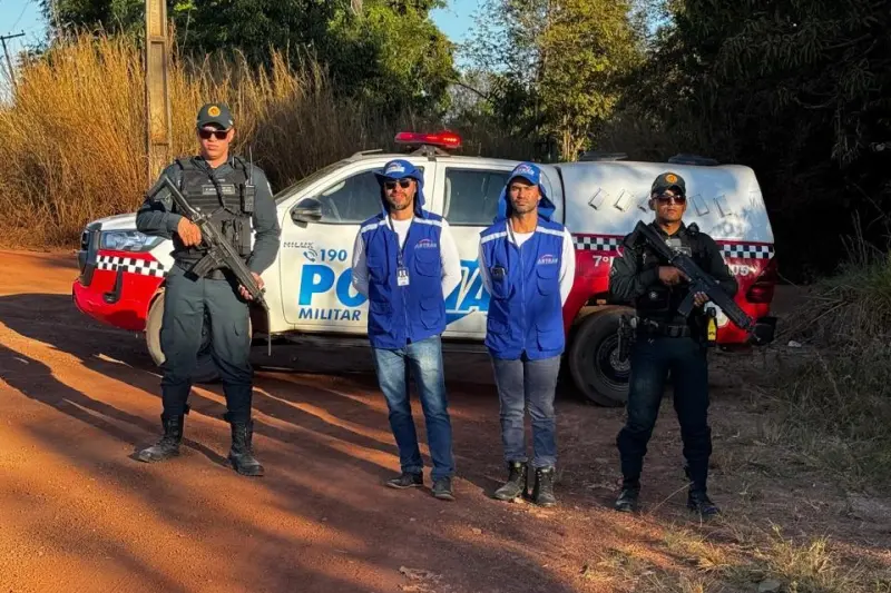 Controladores de transporte da Artran com o apoio da Polícia Militar