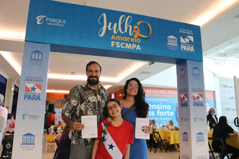 Thaissa Rocha e família