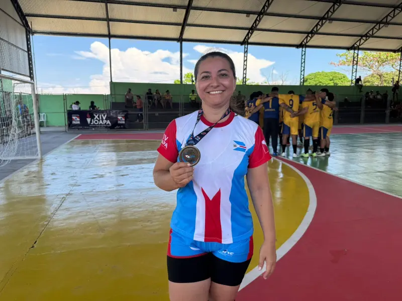 A atleta de handebol do município de Óbidos, Irenice Albuquerque, destaca o título conquistado pela primeira vez no Joapa