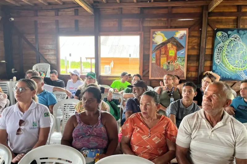 comunidade da Ponta do Sofia ficou  atenta às palestras