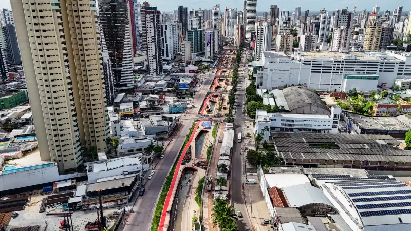 default <div class='credito_fotos'>Foto: Vinicius Pinto / Ag. Pará &nbsp;&nbsp;|&nbsp;&nbsp; <a href='/midias/2025/originais/20250726114159-GF00024315-F00426051.jpg' download><i class='fa-solid fa-download'></i> Download</a></div>