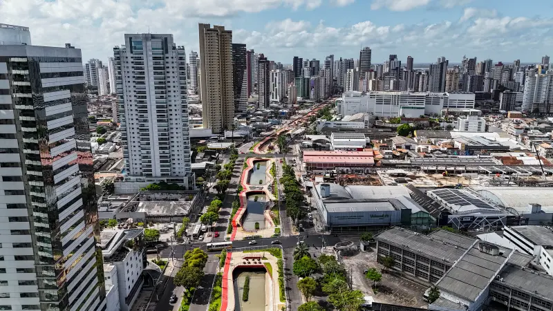 default <div class='credito_fotos'>Foto: Vinicius Pinto / Ag. Pará &nbsp;&nbsp;|&nbsp;&nbsp; <a href='/midias/2025/originais/20250726114201-GF00024315-F00426052.jpg' download><i class='fa-solid fa-download'></i> Download</a></div>