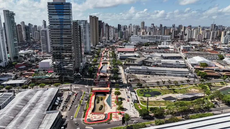 default <div class='credito_fotos'>Foto: Vinicius Pinto / Ag. Pará &nbsp;&nbsp;|&nbsp;&nbsp; <a href='/midias/2025/originais/20250726114228-GF00024315-F00426066.jpg' download><i class='fa-solid fa-download'></i> Download</a></div>