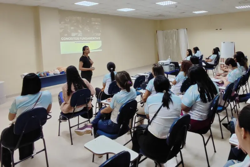 Educadores da rede municipal de ensino