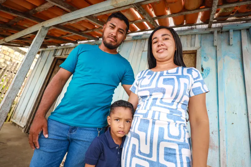 Joao Reis de Sousa, Sara Damily Oliveira de Sousa e o filho, Valentyn Emanuel Oliveira de Sousa