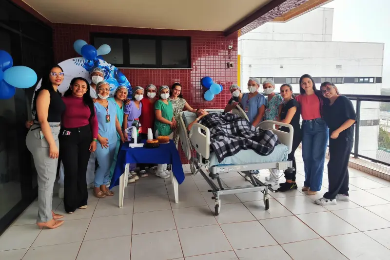 Equipe de enfermagem e humanização do HRT