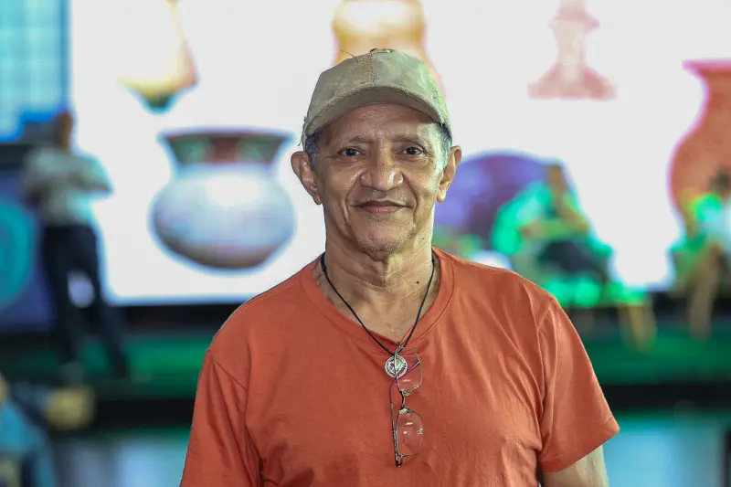 Guilherme Santana, 63 anos