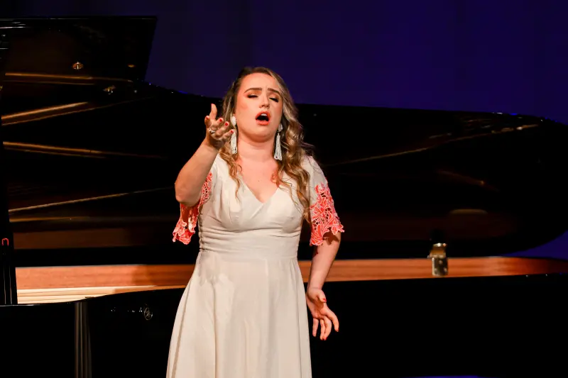 Intérprete Calebe Faria