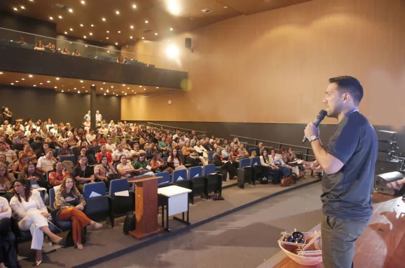 Secretário-Adjunto Sarc, Diego Maia