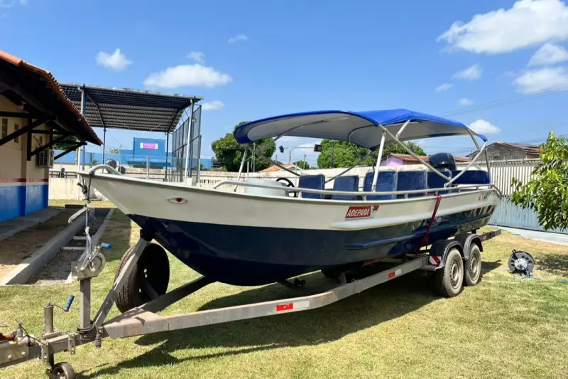 lanchas para a defesa agropecuária