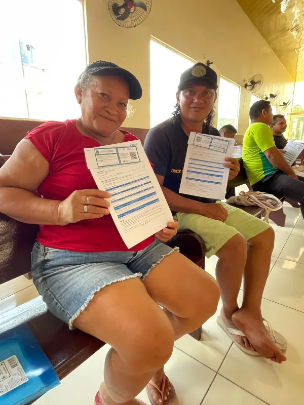 Clarice Santos e o filho Erinaldo Santos