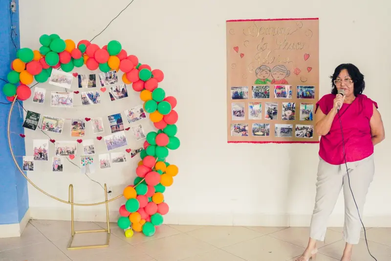 Programação teve declamação de poesia de idoso residente e da psicóloga do abrigo e poeta paraense Ana Meireles, que emocionaram a todos com versos cheios de sensibilidade