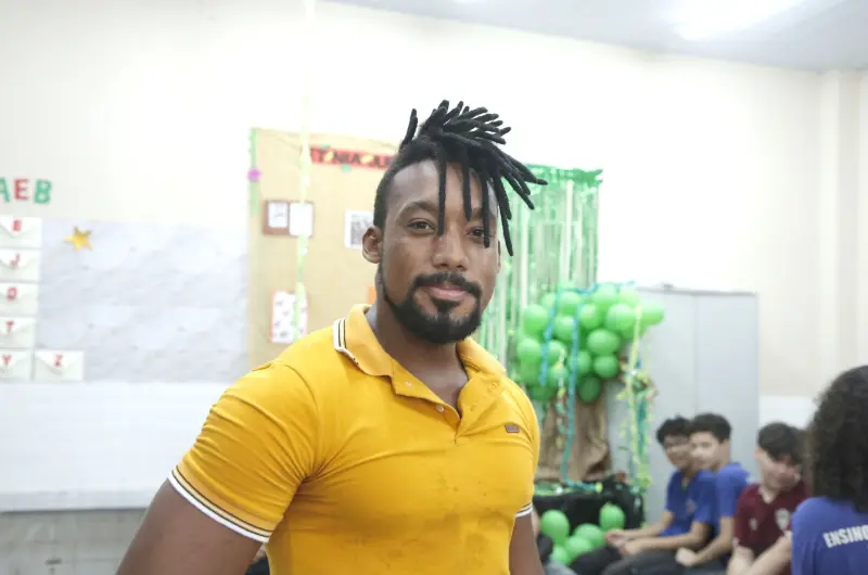 Professor de Matemática, Benjamin Souza 