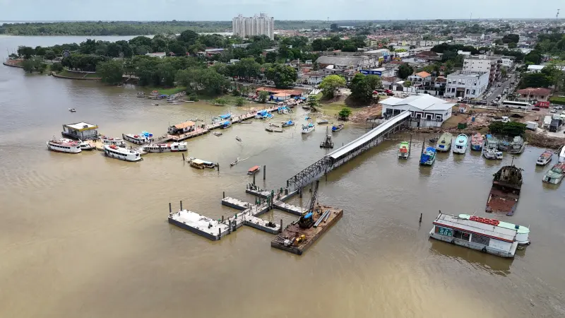 default <div class='credito_fotos'>Foto: Vinicius Pinto / Ag. Pará &nbsp;&nbsp;|&nbsp;&nbsp; <a href='/midias/2025/originais/20251007154749-GF00025077-F00451758.jpg' download><i class='fa-solid fa-download'></i> Download</a></div>