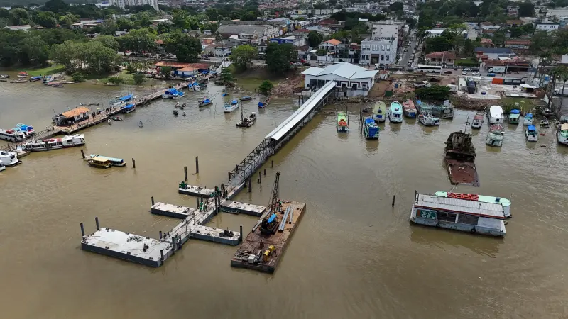 default <div class='credito_fotos'>Foto: Vinicius Pinto / Ag. Pará &nbsp;&nbsp;|&nbsp;&nbsp; <a href='/midias/2025/originais/20251007154800-GF00025077-F00451764.jpg' download><i class='fa-solid fa-download'></i> Download</a></div>